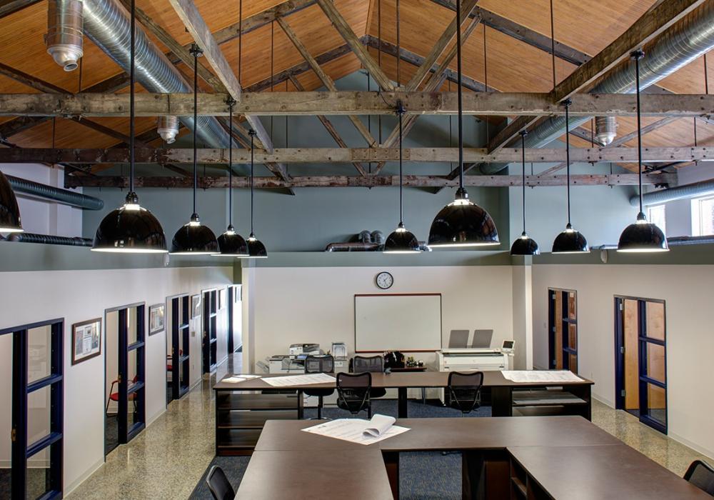 2014 Award of Excellence GC Renovation 1 to 5 Million MECC