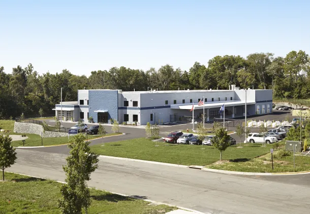 MCS D&V Auto Body Masters Exterior (1)