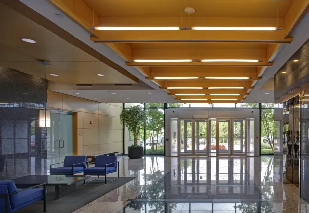 HF4 6031 University Boulevard Lobby Renovation