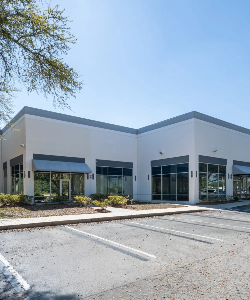 Beach Commerce Center