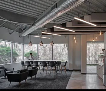 Community Lounge at 10065 Red Run Boulevard