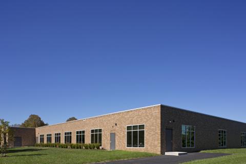RW1 Direct Energy Solar Exterior (6)