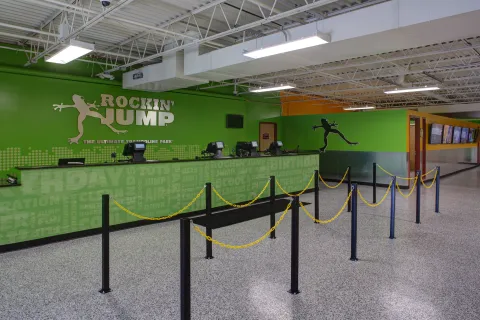 SK8 Rockin' Jump Interior (28)