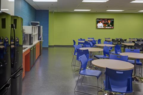 RW1 Direct Energy Solar Breakroom (2)