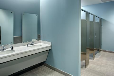 LP1 SAAB Restroom