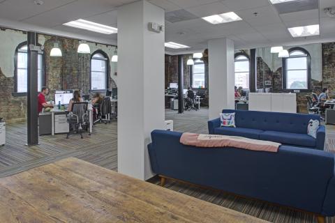 HA1 JellyFish Interior Office (19)