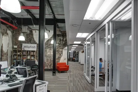 HA1 JellyFish Interior Office (7)