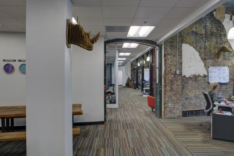 HA1 JellyFish Interior Office (22)