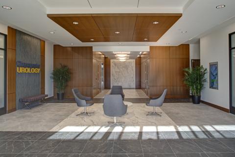 BN3 Buckingham Lobby (5)