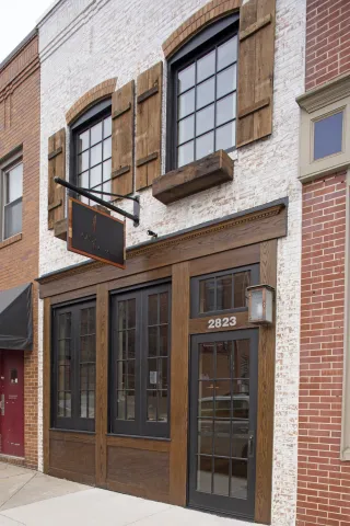 MCS Cask & Grain Exterior (1)