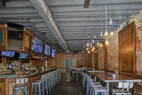 MCS The Point in Towson Interior (1)