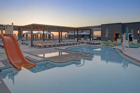 Merritt Clubs Canton