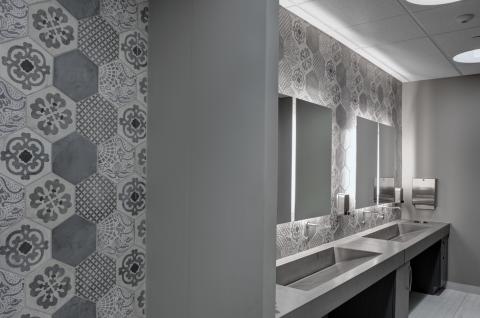 RR2 Owings Mills Corporate Campus Restroom (4)