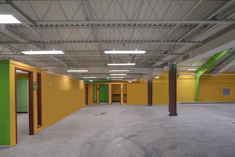 SK8 Suite 8855 Interior (4)