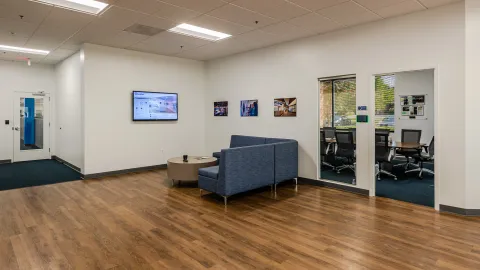 LS4 One Diversified Lobby (2)