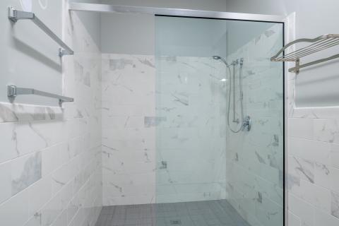 AB9 Hanley Energy Restroom (2)
