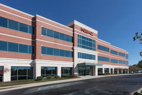 LW2 Lyndwood Executive Center Exterior (4)
