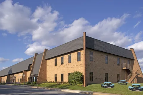 BBC Beltway Business Community - 059C 3620 Commerce Drive-16