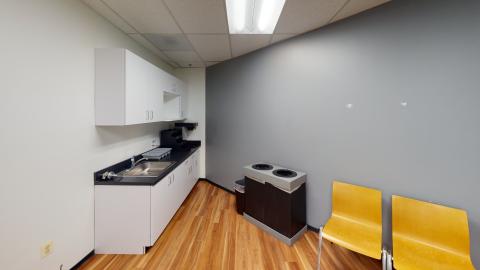 RR1A 10045-Red-Run-Blvd-Suite-100-110-Kitchen