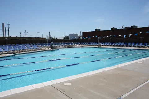 FF1 Merritt Clubs Pool
