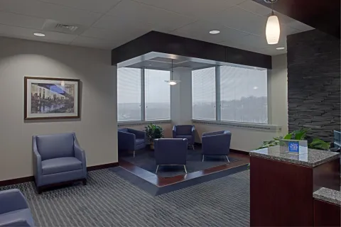 TD4 NY Life Lobby (3)