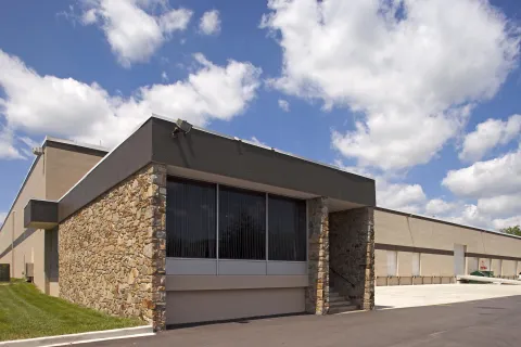 ES1 8840 Kelso Drive Exterior (7)