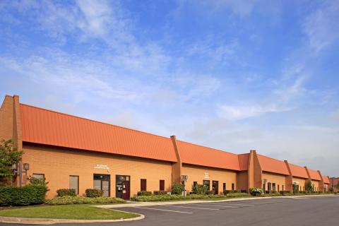 FL1 1809 Fashion Court Exterior (4)