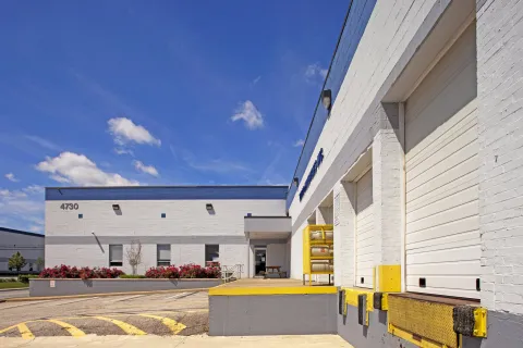 CG1 Hollins Ferry One Exterior (7)