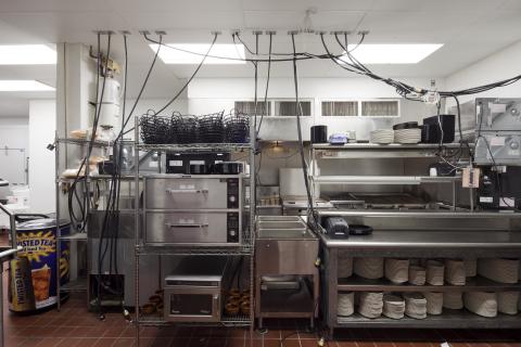 MCS Corner Stable Interior (1)