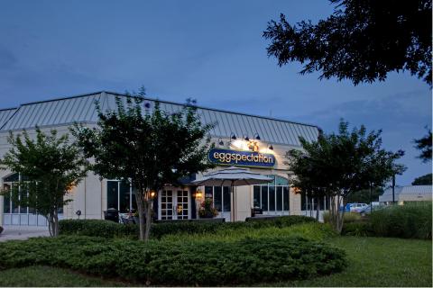 HF1 Eggspectation Exterior (2)