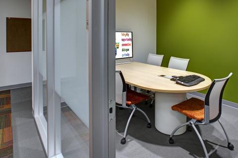 MCS University of Phoenix Interior (10)