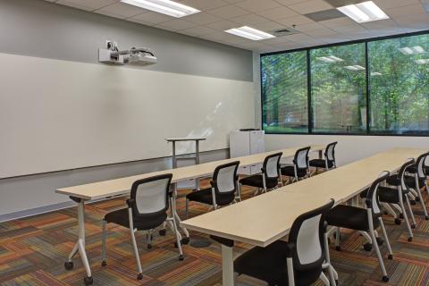 MCS University of Phoenix Interior (19)