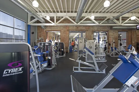 FF1 Merritt Clubs Interior (6)
