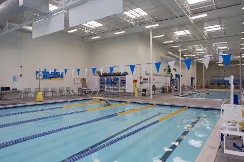025 Merritt Clubs Indoor Pool (2)