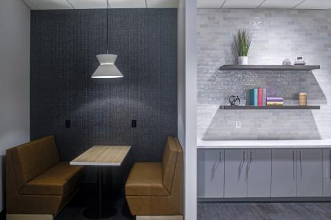Ashbrook 6 Lounge
