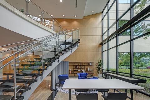 BH5 Columbia Corporate Park Interior Lobby 31