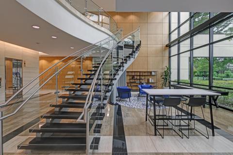 BH5 Columbia Corporate Park Interior Lobby 32