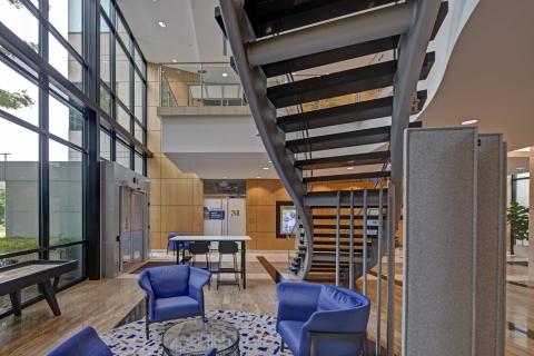 BH5 Columbia Corporate Park Interior Lobby 35