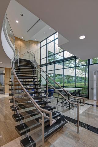 BH5 Columbia Corporate Park Interior Lobby 37