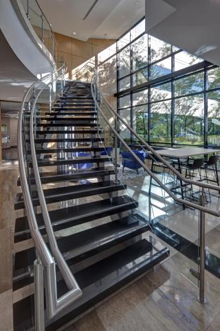 BH5 Columbia Corporate Park 8890 McGraw Road Interior Lobby 44