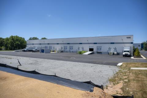 CBC7 Crescent Business Center Exterior