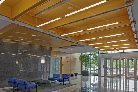 HF4 6031 University Boulevard lobby 5