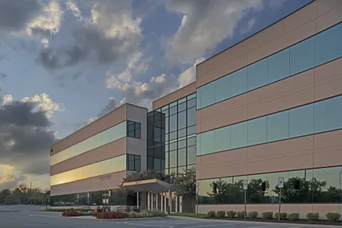 HF4 CCP 6031 University Boulevard Exterior Twilight (3)