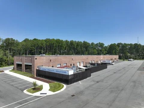 IB Merritt TW Crossing Exterior (18)