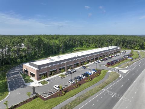 IB Merritt TW Crossing Exterior (21)