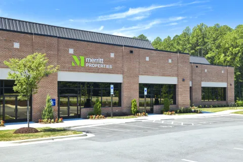 IB1 Merritt TW Crossing Exterior (2)