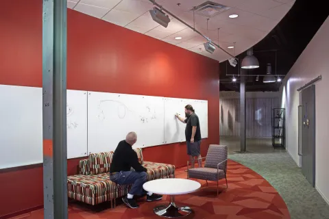 LV2 Loveton Firaxis Interior (24)