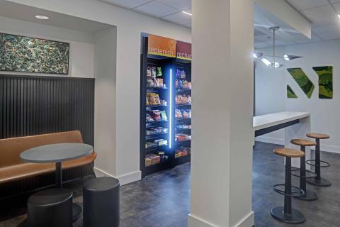 LW1 Lyndwood Executive Center The Core Community Lounge