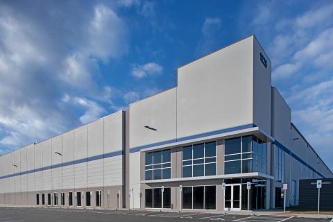 MMTL1 Tower Logistics Business Center-Exterior (2)
