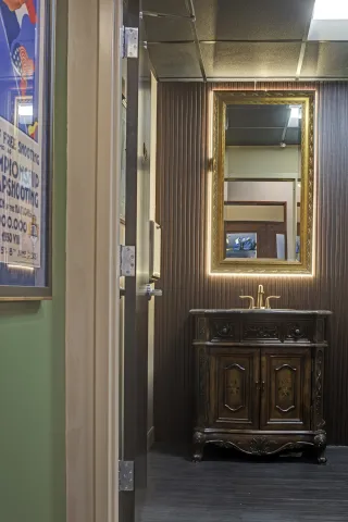 Highland Sporting Outfitters Interior Restroom